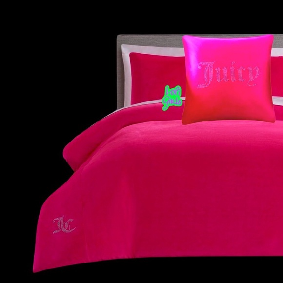 Juicy Couture Gothic Bling Crystal Logo Velour Tracksuit Comforter 4 pc Bed Set - Picture 3 of 6